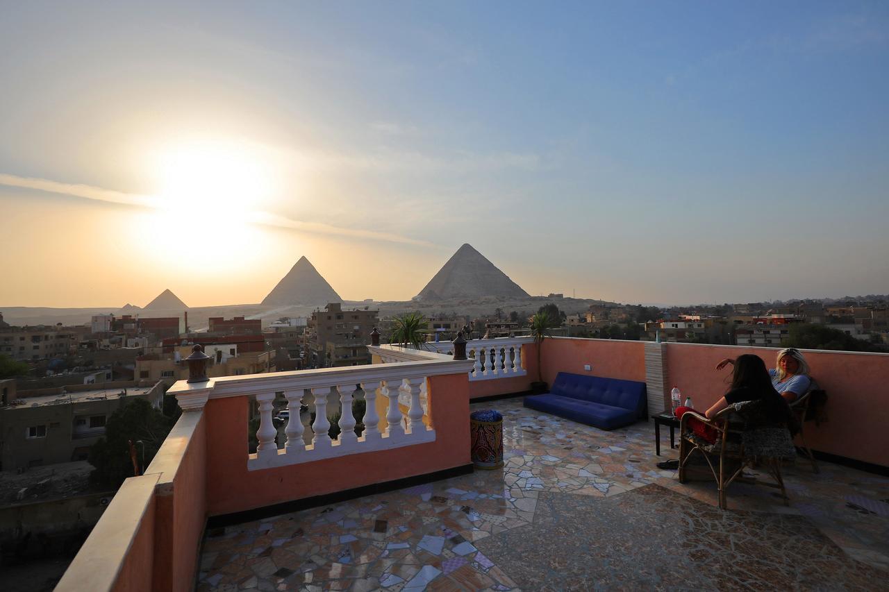 Pyramids Loft Guesthouse Kairo Eksteriør billede